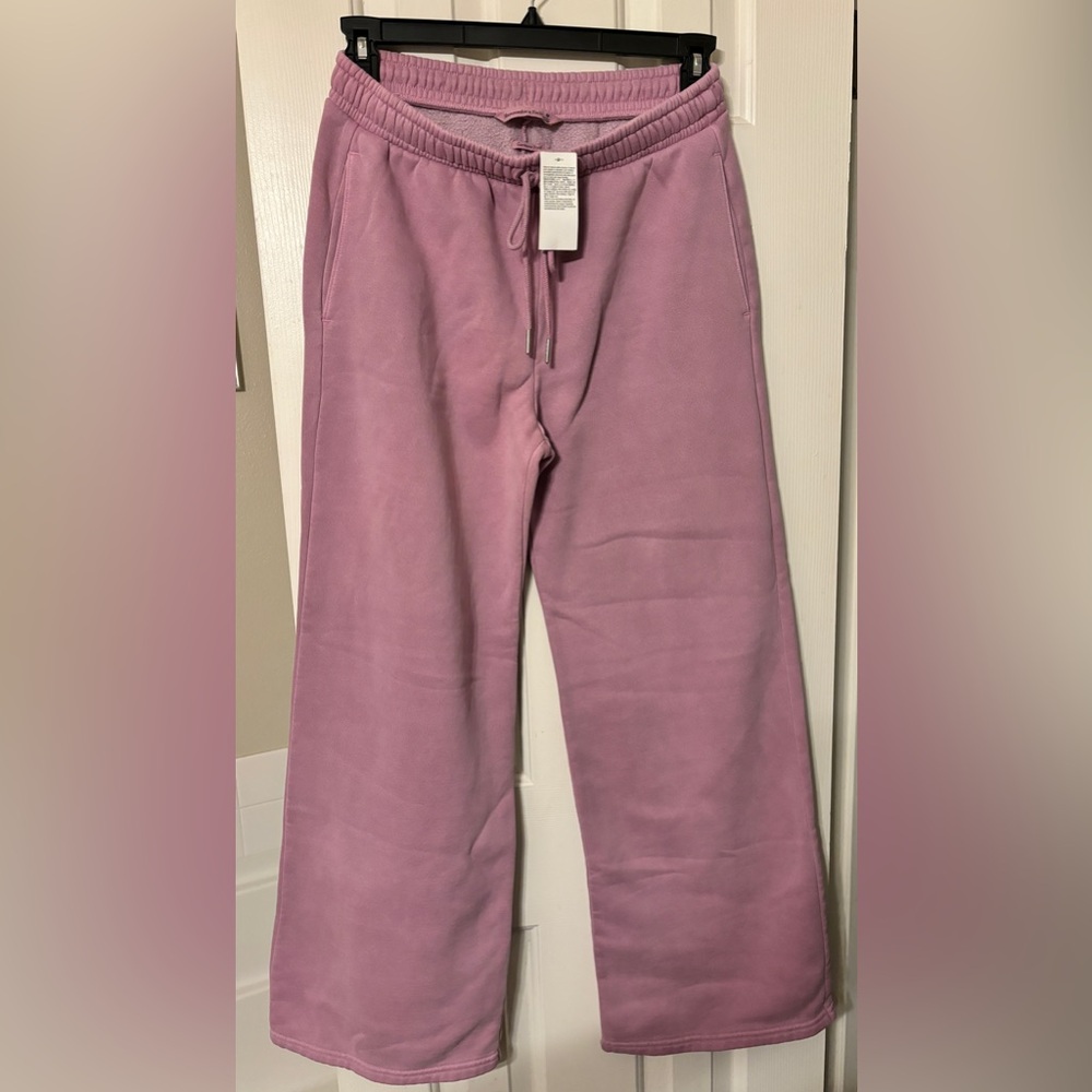 Abercrombie & Fitch NWT High Rise Sunday Wide Leg Sweatpant Mauve Size M $60